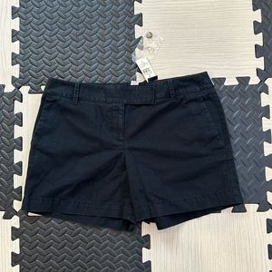 Ann Taylor loft cargo shorts in size 4 NWT